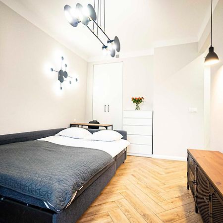 Apartament W Centrum Warszawy - Dworzec Centralny Варшава Экстерьер фото
